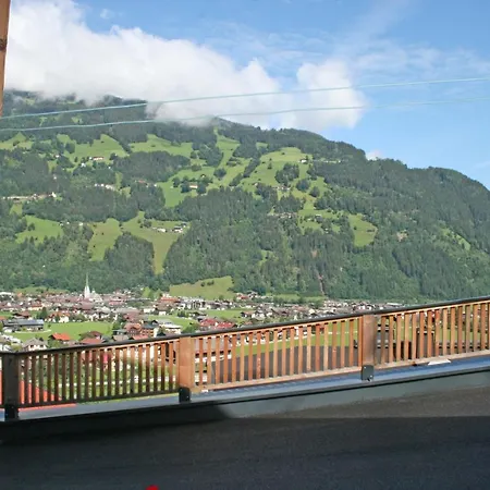 Hauser * Zell am Ziller