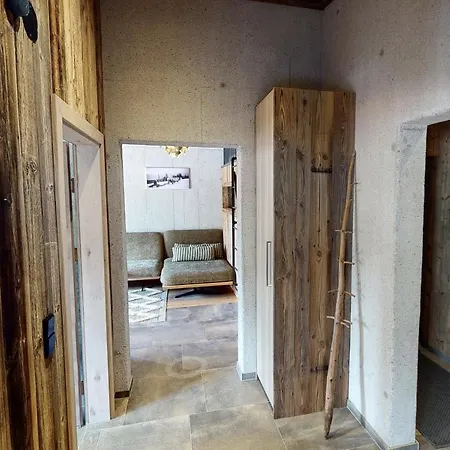 Hauser Apartment