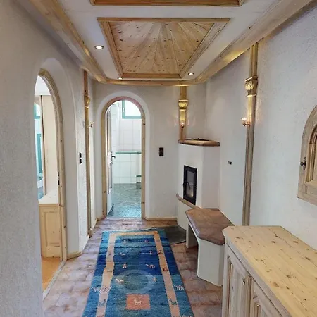 Hauser * Zell am Ziller